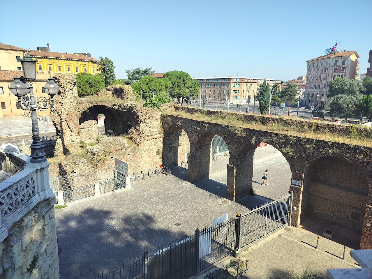 /images/bologna/ruins2.jpg /images/bologna/ruins2.jpg